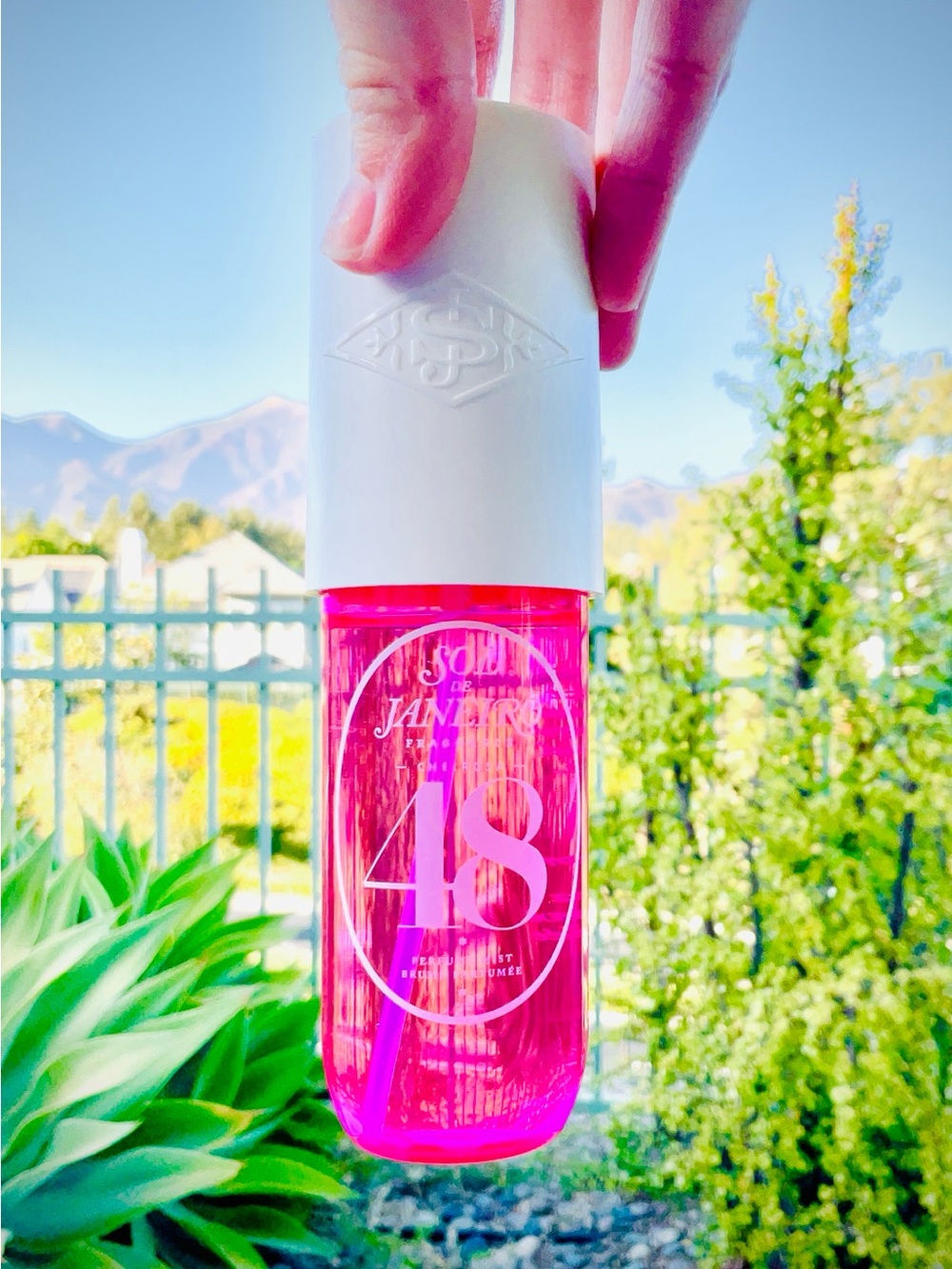 Sol de Janeiro Pink & White 48-Hour Fragrance Mist